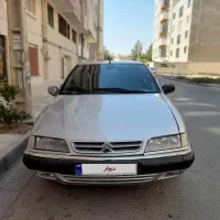 زانتیا ۲۰۰۰مدل ۸۵ چهار لک رنگ در حد صفر