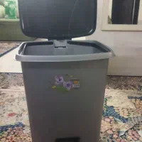 سطل زباله پدال دار|لوازم نظافت|شیراز, لاله|دیوار