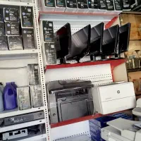 به یک خانم در خدمات کامپیوتر نیازمندیم