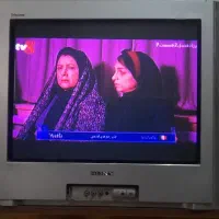 با سلام یک عدد تلویزیون سالم