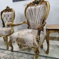 مبل سلطنتی ۹ نفره همراه با میزوعسلی نو