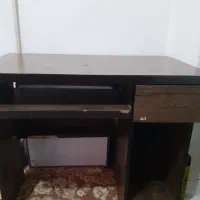 میز تحریر کامپیوتر