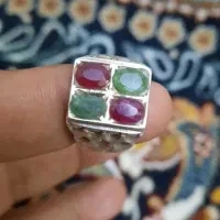 انگشتر چهار نگین دو تا زمرد و دوتا یاقوت|جواهرات|زاهدان, |دیوار