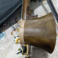 کمانچه احمد گنجی.|سازهای سنتی|خرم‌آباد, |دیوار