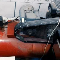 فروش تجهیزات درب و پنجره های آلومینیومی|ماشین‌آلات صنعتی|رشت, شهرک صنعتی|دیوار