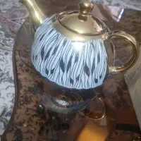 چند عروسک بچه و قوری طلایی نو کارتن دار|اسباببازی بچه|اصفهان, دستگرده|دیوار