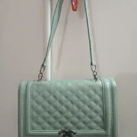 کیف کاملا نو