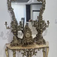 آینه و شمعدان برنز