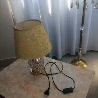 اباژور ایستاده و رومیزی