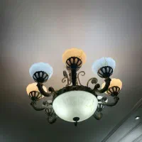 لوستر برنجی 8 شاخه|لوستر و چراغ آویز|یزد, |دیوار