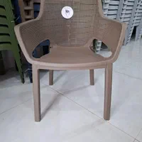صندلی پلاستیکی