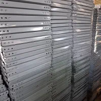 قفسه پیچی و فروشگاهی