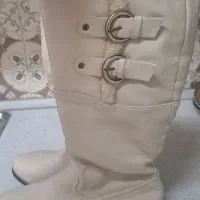 پوتین و کفش و پامر و کاپشن و مانتو در حد خیلی نو