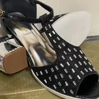 حراج کفش ترند بسیار شیک و خاص .خارجی.نو|کیف، کفش، کمربند|تهران, ایوانک|دیوار