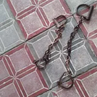 عتیقه پا بند