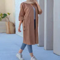 فروشنده ی مجرب و مطمئن خانم