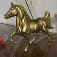 اسب برنز سنگین