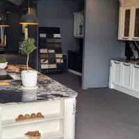 کابینت و دکور چوب سنگ با طراحی سفارسی