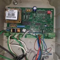 عیب یابی و تعمیر درب پارکینگ