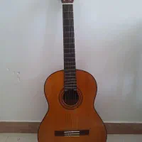 گیتار یاماها c70 در حد