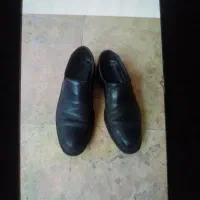 یک جفت کفش مردانه  سایز۴۰ بقیه زنانه ۳۸ و۳۹|کیف، کفش، کمربند|قم, بنیاد|دیوار