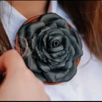 اکسسوری چرمی خاص. نجات دهنده استایل خاص