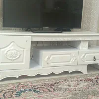 میز تلویزیون وگنجه جاکفشی