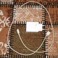 شارژر ۳۳ وات همراه با کابل