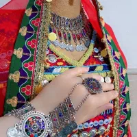 لباس سنتی  مخمل  زیبا|لباس|ساوه, |دیوار