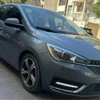 اریزو5مدل۴۰۱ معاوضه پارس۲۰۷ دنا شاهین کوییک صفر