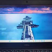 لپ‌تاپ Dell Latitude 5290 سبک، خوش‌دست،  تمیز