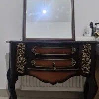 اینه و کنسول