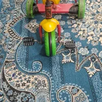 سه چرخه و کامیون