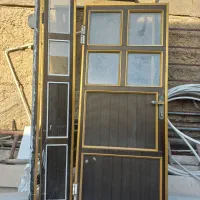 درب آلومینیوم مشکی