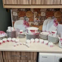 ظروف چینی زرین(۹۸پارچه)