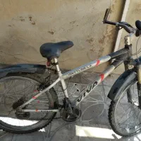دوچرخه ۲۸