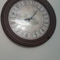 ساعت دیواری بزرگ شیک سالم تمیز اندازه 60 سانتیمتر