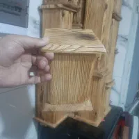 تعدادی چوب ویترین و پیشخوان