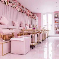 دعوت به همکاری در تمام لاین های زیبایی