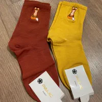 جوراب نیم ساق|لباس|رشت, گلسار|دیوار