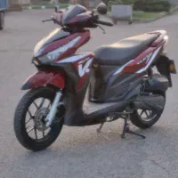 موتور سیکلت کلیک ۱۲۵|موتورسیکلت|رشت, عینک|دیوار