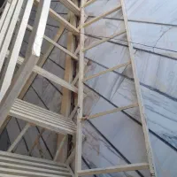 نردبان آهنی