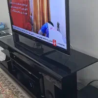 میز تلویزیون شیشه و MDF