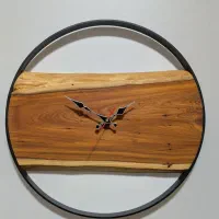 ساعت دیواری