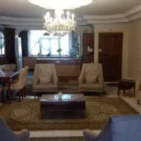 آپارتمان-110متری-طبقه-روی-همکف-تخلیه