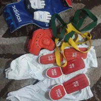 فروش ست کامل لباس تکواندو و وسایل دفاعی و کمربند