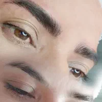 میکرو ابرو فقط یک نفر