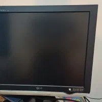 کامپیوتر پی سی و مانیتور