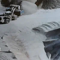 استخدام راننده لودرنیروی برقی مکانیک خدمات