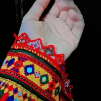 آینه میدوزم